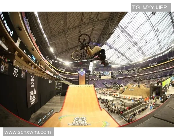 成都极限运动队与上海极限运动队赛后技术分析与战术探讨 成都极限运动队与上海极限运动队赛后技术分析与战术探讨